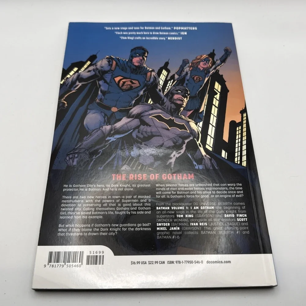 Batman: I am Gotham Warner Bros. Studio Tour HW Exclusive Variant TPB DC RARE